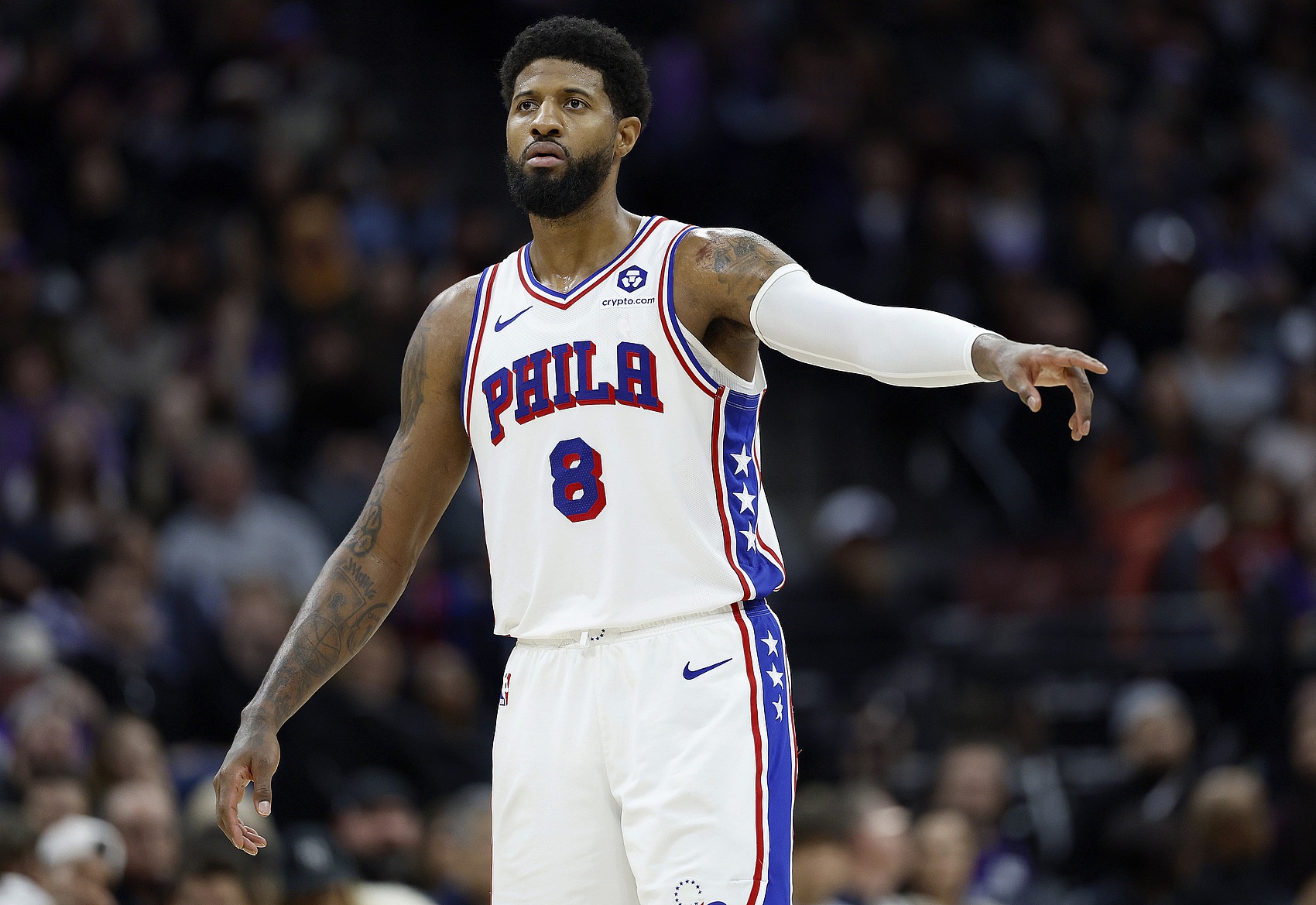 喬治:我們沒有緊迫感 更衣室里的氛圍跟備戰一場普通比賽沒區別